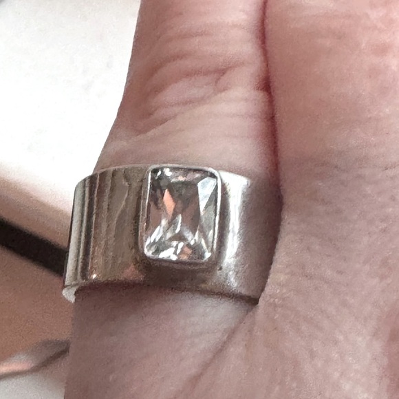 💎Stunning Vintage .925 Sterling Silver Ring with Clear Square Pave Crystal 💎 - Picture 4 of 16